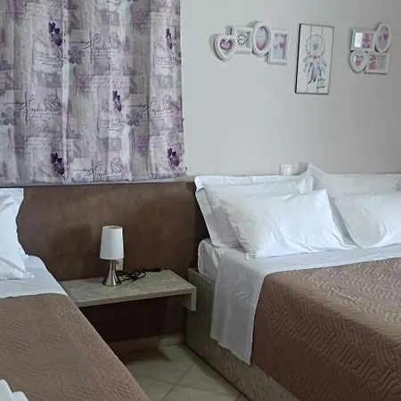 פלטאנס Arokaria Holiday Houses מראה חיצוני תמונה
