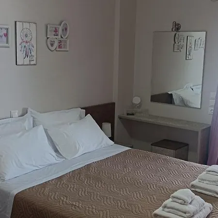 פלטאנס Arokaria Holiday Houses מראה חיצוני תמונה